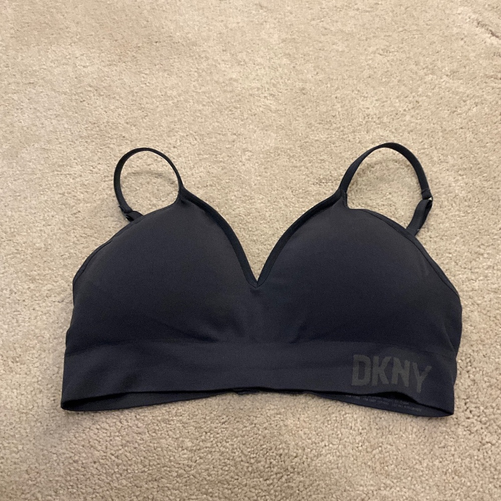 DKNY workout bra large